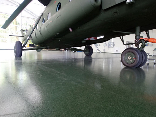 промышленный полы для военной авиации